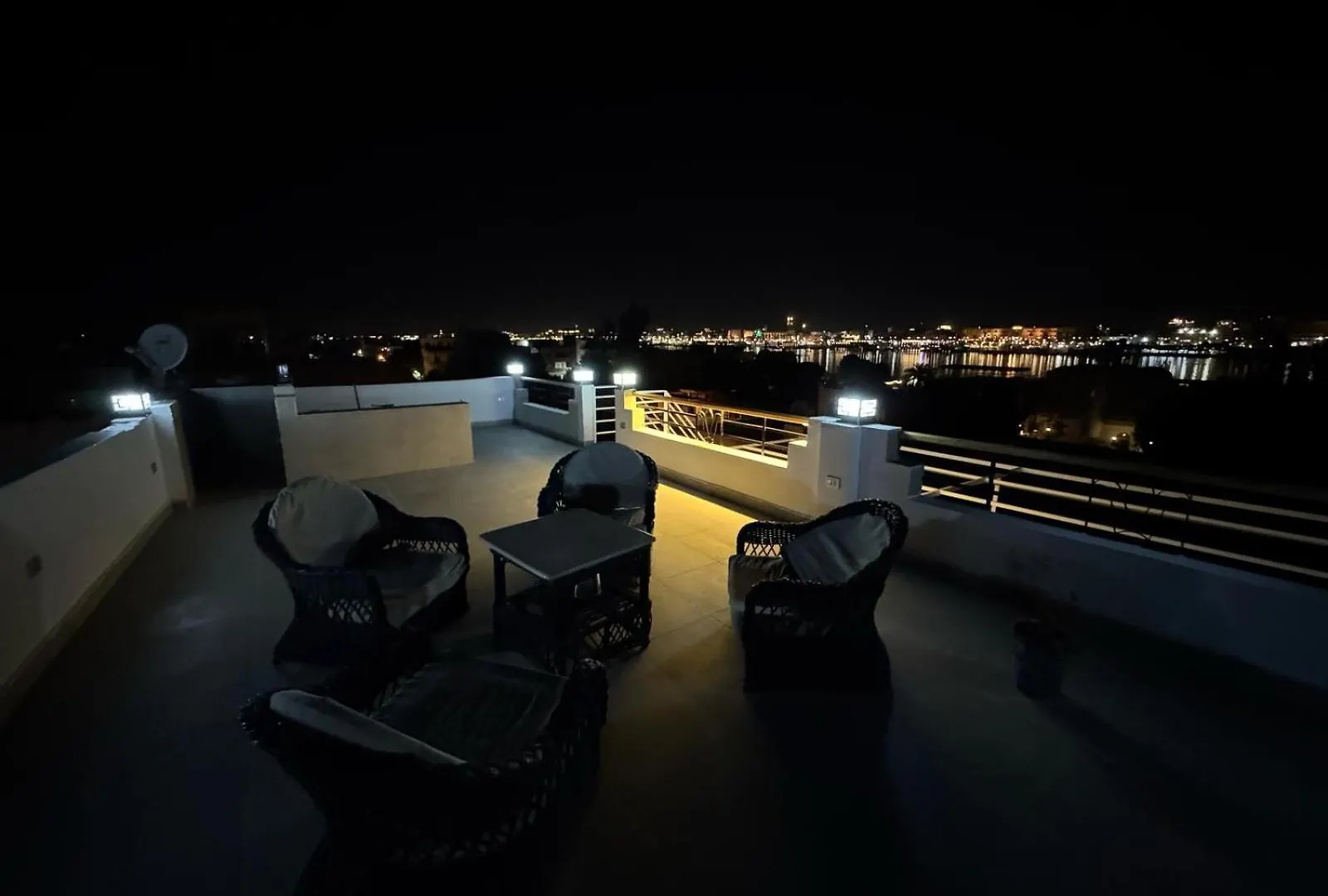 Nile Ruby Luxor Διαμέρισμα